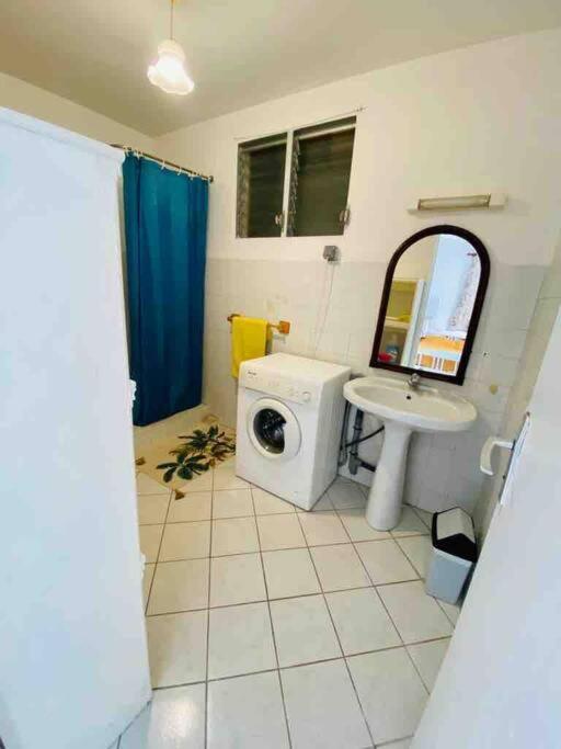 Habitation Nala Proche Bourg Apartment Terre-De-Haut Luaran gambar